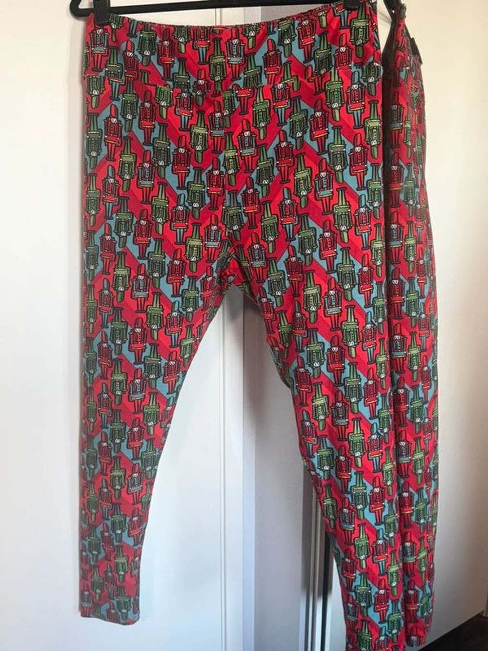 LuLaRoe Holiday Nutcracker Print Leggings | TC2 | Very Good